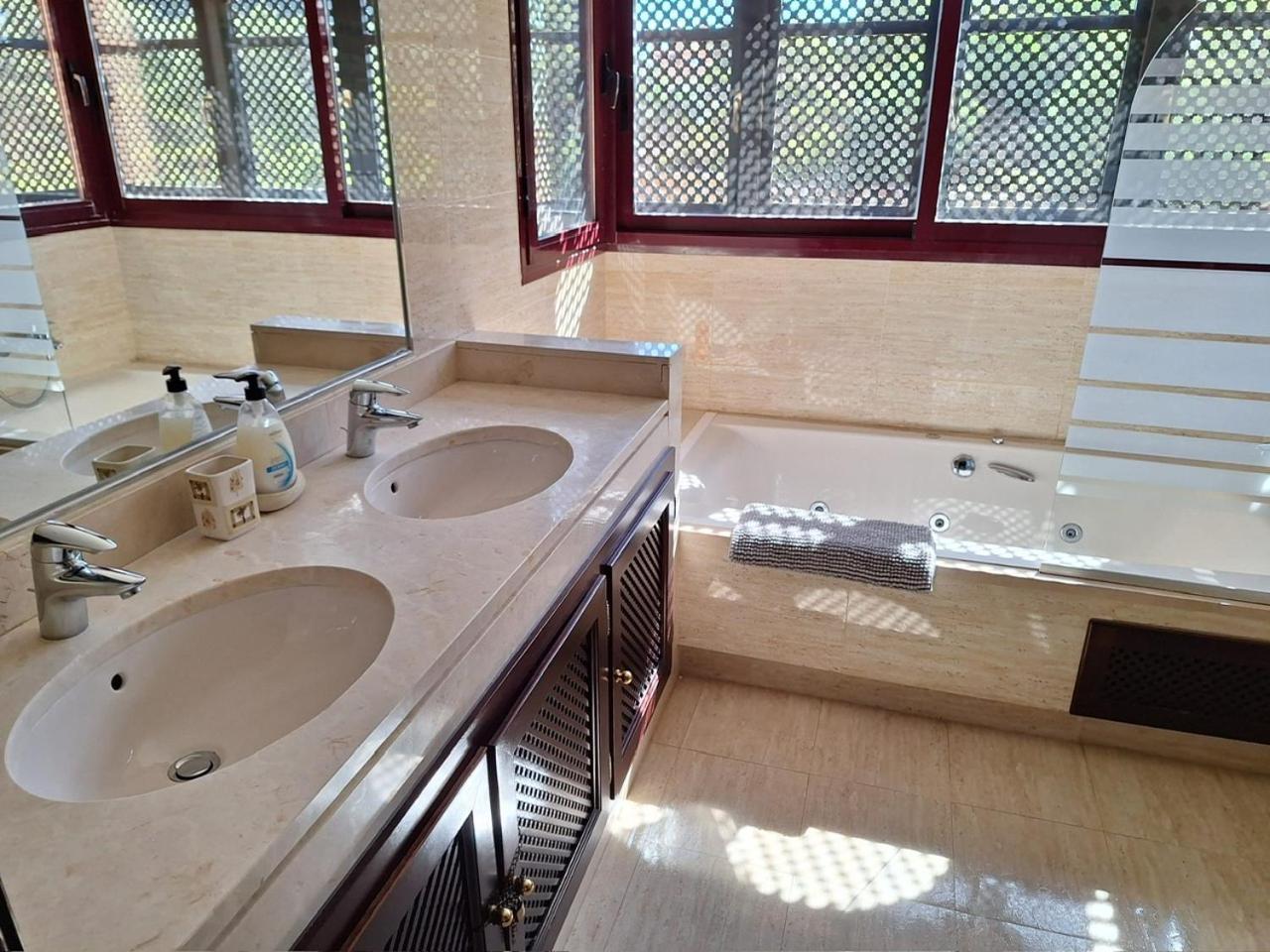 El Soto De Marbella Free Golf-Tennis-Padel-Gym 2 Bedroom Penthouse La Mairena Εξωτερικό φωτογραφία